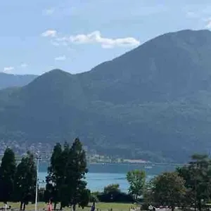 Rayan 4 Etoiles - Proche & Vieille Ville, Garage Prive, Secteur Recherche , Annecy France