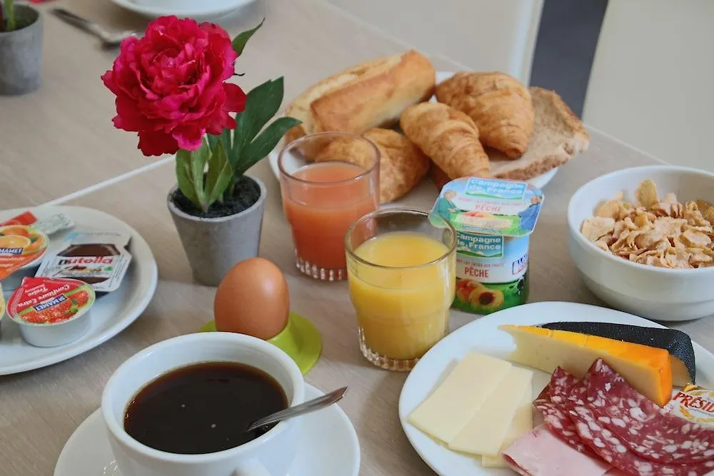 Hotel Helvetique Ницца