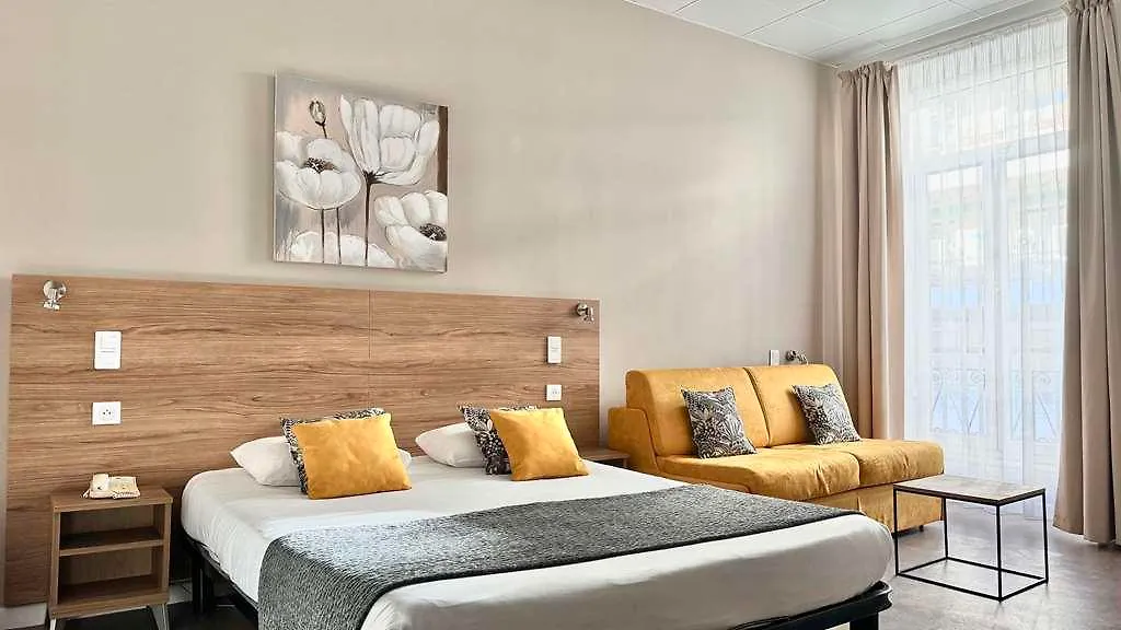 Hotel Helvetique Nice 3*,