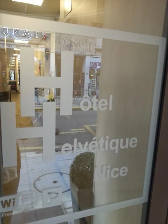 Hotel Helvetique Ницца 3*,