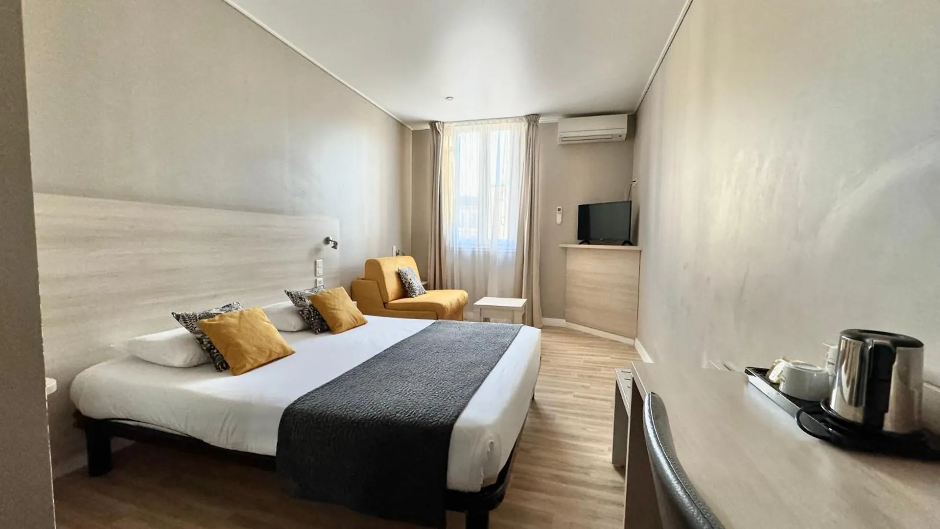 Hotel Hôtel Helvétique Niza