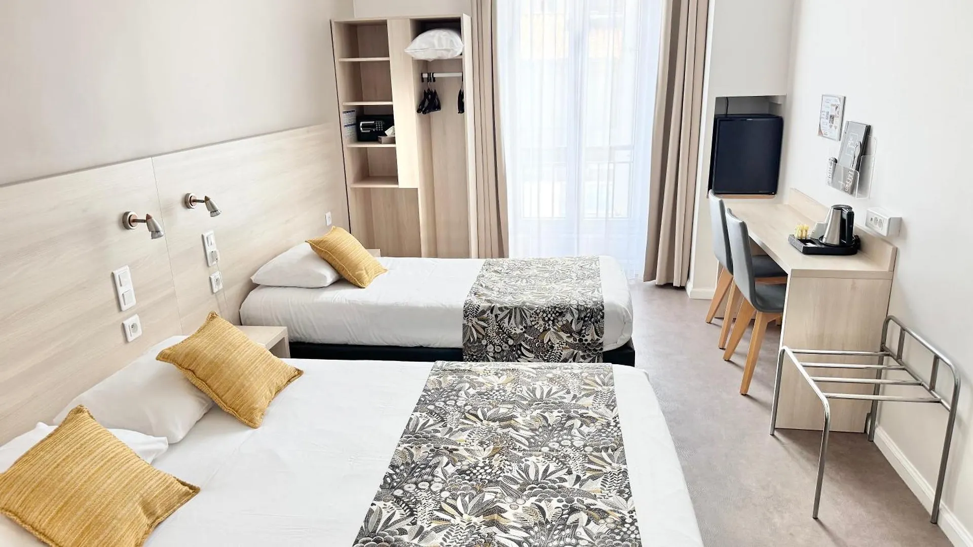 Hôtel Helvétique Niza Francia